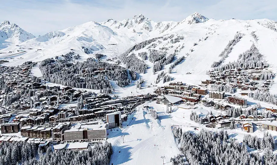Service de limousine avec chauffeur privé à Courchevel 1850 (73120)