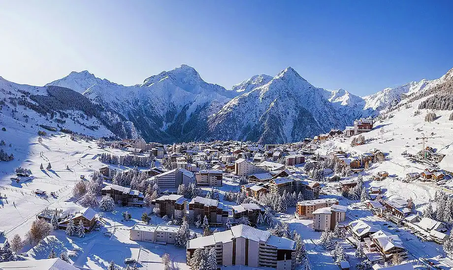 Service de limousine avec chauffeur privé aux 2 Alpes (38860)