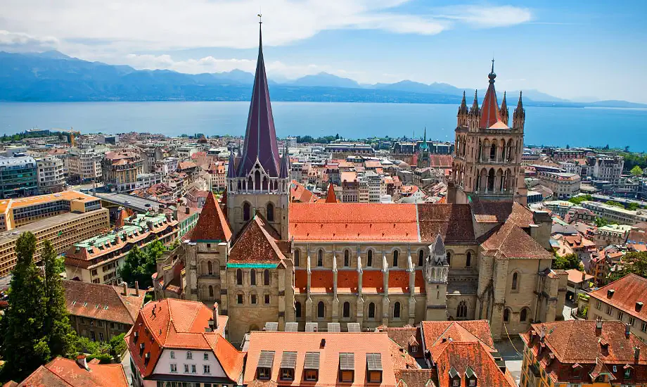 Service de limousine avec chauffeur privé à Lausanne (1000)