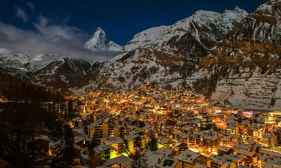 Service de limousine avec chauffeur privé à Zermatt