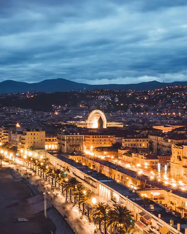 Mise à Disposition de Chauffeur et Limousine Prestige pour la durée de votre choix